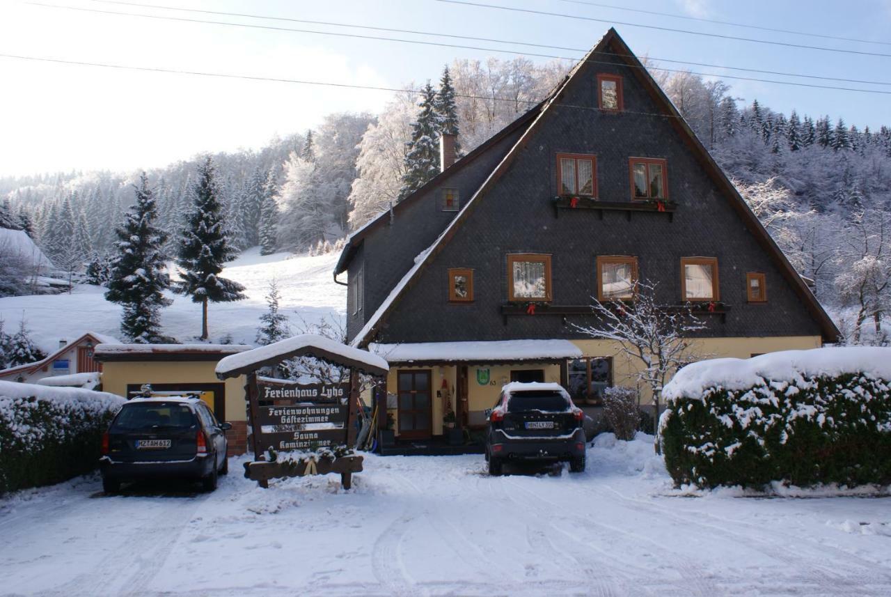 Ferienhaus Lyhs Fehrenbach Екстериор снимка