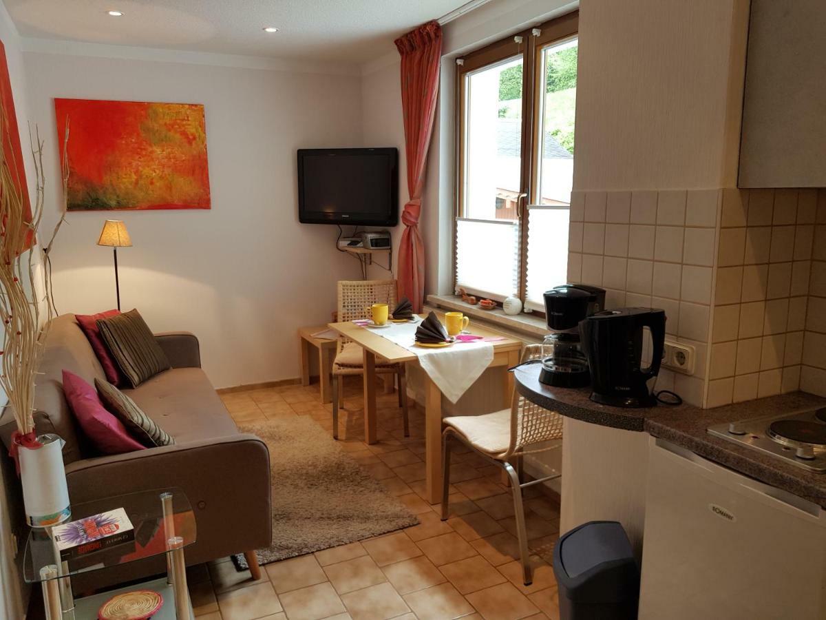 Ferienhaus Lyhs Fehrenbach Екстериор снимка